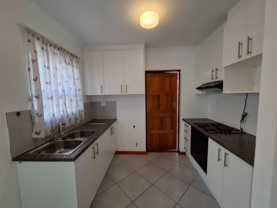 To Let 3 Bedroom Property for Rent in Broadlands Village Western Cape